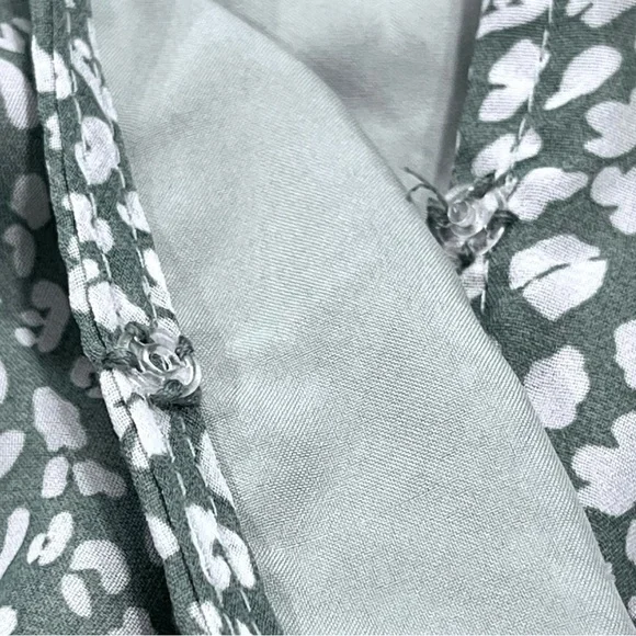 Kirundo Sage/White Midi V-Neck Dress - Picture 13 of 16